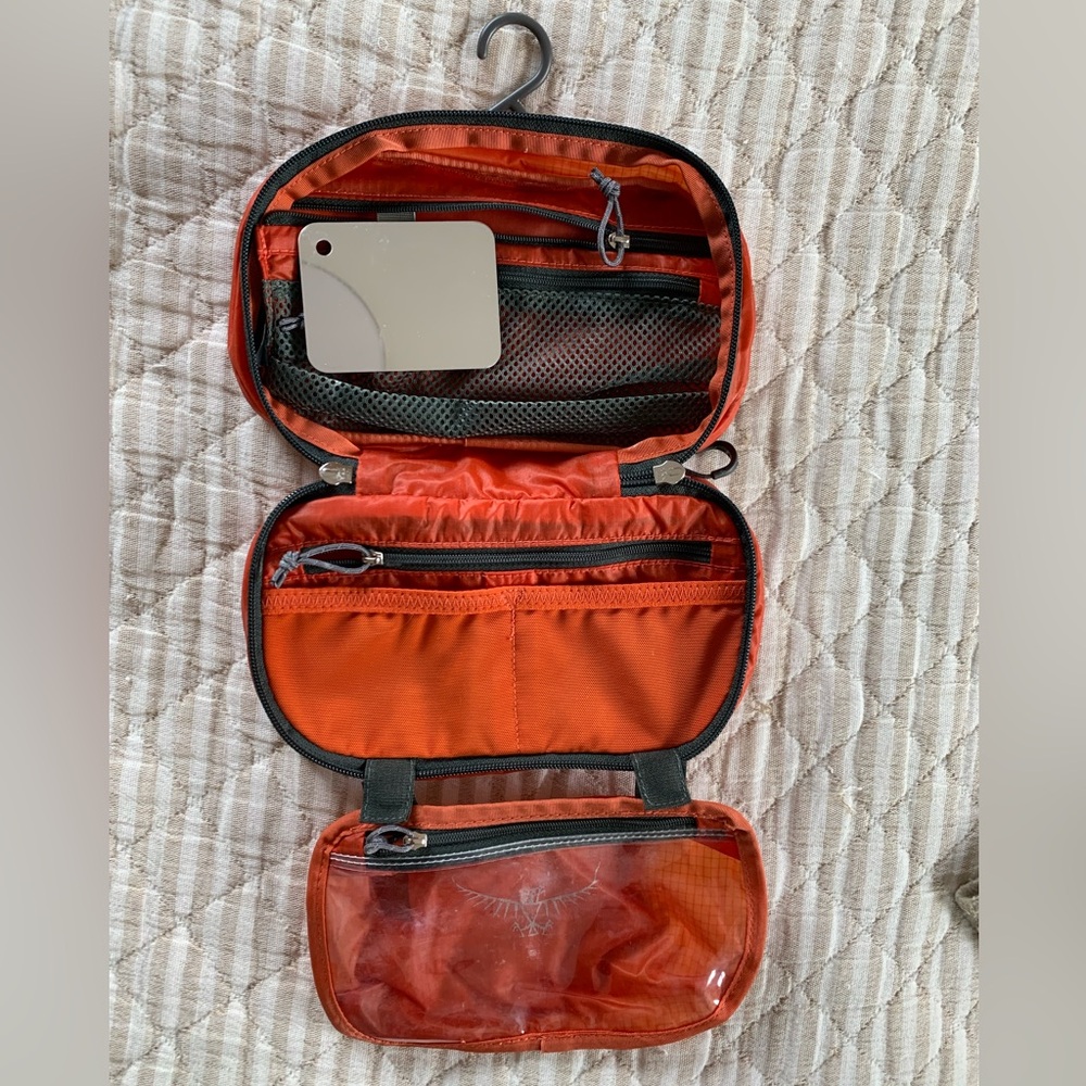 OSPREY Orange Toiletry Bag